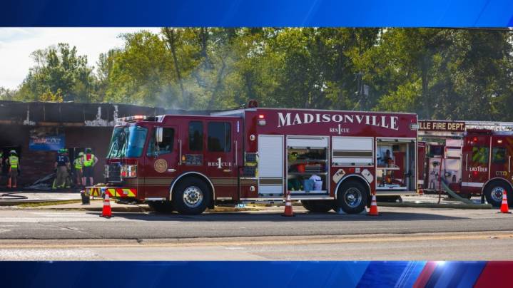 Fire breaks out at Madisonville auto repair shop