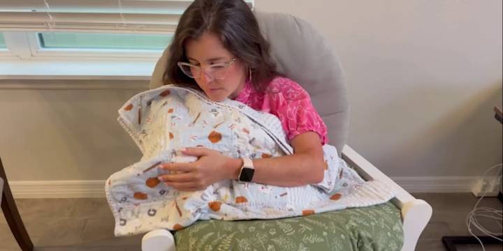 Consumer Reports: Breastfeeding tips