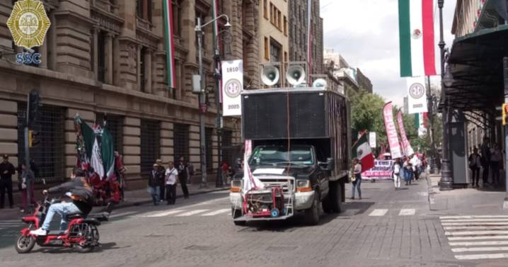 Marchas CDMX: Tras 16 horas logran remover pipa que explotó ayer en Iztapalapa y dejó decenas de heridos
