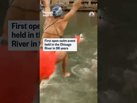 First open swim event held in the Chicago River in 98 years