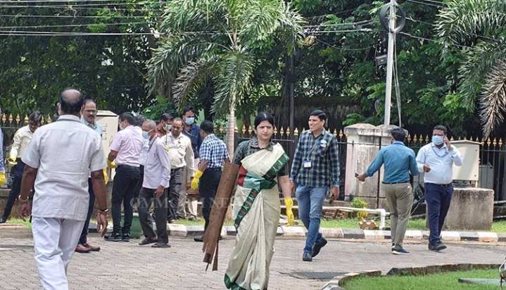 Swachhata Hi Seva Campaign: “Ek Din Ek Ghanta Ek Saath” Mass Cleanliness Drive At Kharabela Bhawan