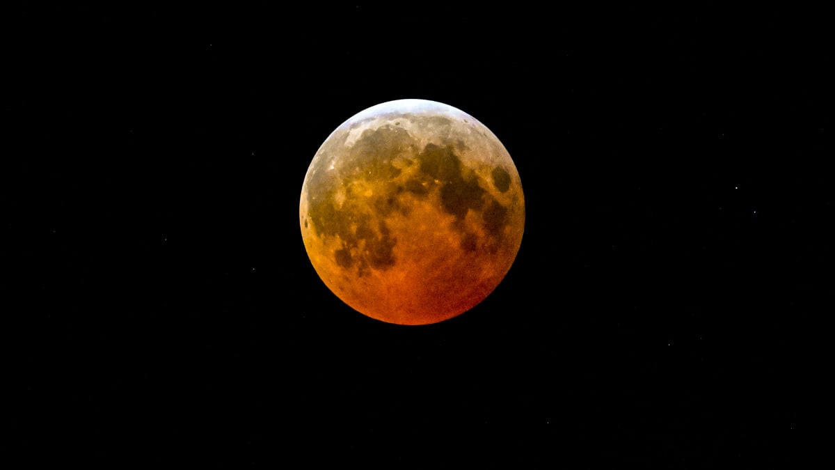 Total lunar eclipse September 2025: how to see it, where it's happening