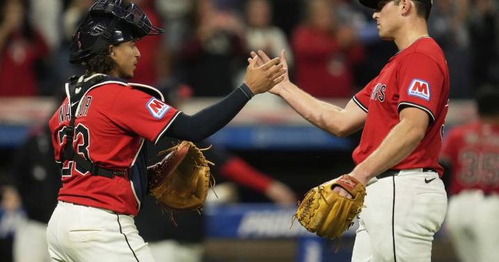 C.J. Kayfus' homer in 8th inning propels Guardians to 3