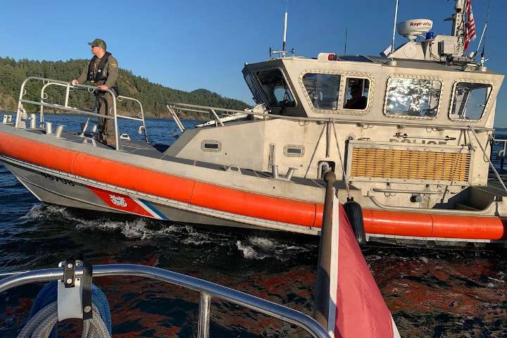 Boaters beware: Oak Bay couple warn of ‘aggressive’ U.S. Coast Guard stop