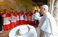 León XIV celebra su cumpleaños y primer año de su pontificado