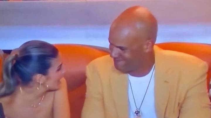 NFL icon mistakenly caught in 'Coldplay kiss cam' moment after live TV spots stunning woman on his lap at Dolphins