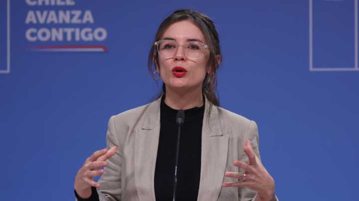 Multas por no votar: "Deben seguir las conversaciones", urge Vallejo