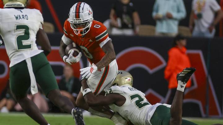 USF Bulls fall out of Associated Press Top 25, Miami moves up to No. 4