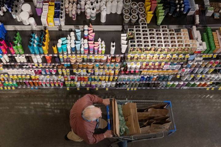 DoubleLine takes multi-pronged approach to US economy as official jobs data under scrutiny
