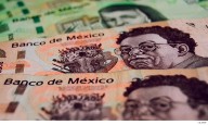 Gobierno revisa integralmente el sistema financiero: presidenta