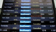 U.S. drops Biden plan requiring airlines to pay for flight delays