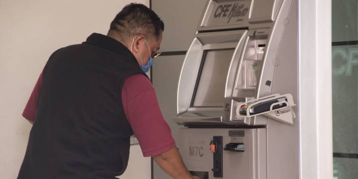 Alerta por recibos de cajeros: revelan cómo estafadores usan estos datos para fraudes financieros