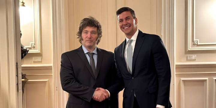 Milei viajará hoy a Paraguay para participar de la CPAC y prepara una foto con candidatos libertarios