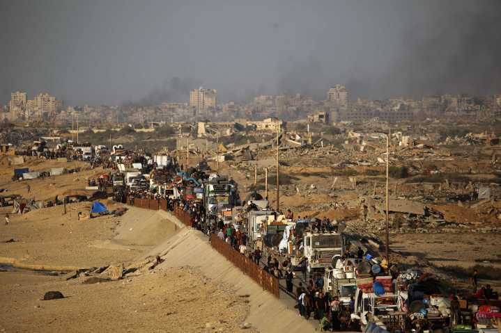 Israel Destroys Evacuated Health Center in Gaza City, Medics Say