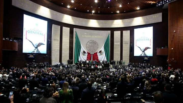 Retrasan entrega del Paquete Económico 2026