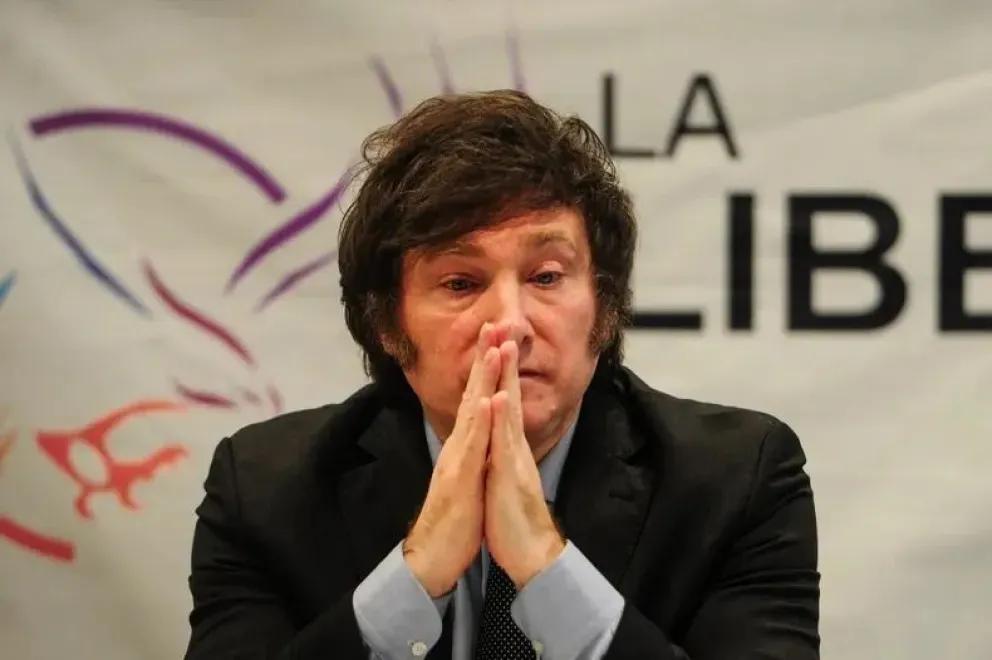 Adepa cuestionó la censura previa y los agravios de Milei: "Afecta el derecho de la ciudadanía a informarse"