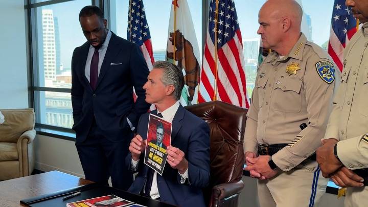 Newsom says he's 'holding a mirror up' with social media posts aimed at Trump