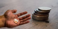 Lo que debe ganar al mes en Colombia para considerarse en situación de vulnerabilidad 