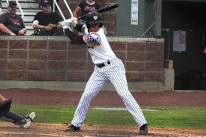 Bullpen shines again as Chukars inch closer to playoffs