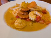 ‘White Lotus’ loses at Emmys, but Thai restaurants win in Northeast Ohio