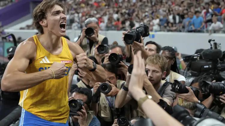 Mondo Duplantis rompe su propio récord mundial de salto con pértiga con 6.30 metros