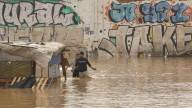 Fuertes lluvias ponen en alerta roja a Valencia, España: cierres escolares y caos ferroviario, mientras crece el miedo tras la tragedia del 2024