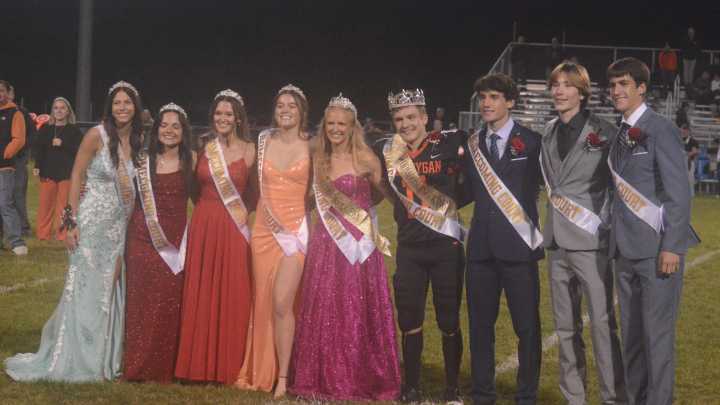 PHOTOS: Cheboygan High School recognizes 2025 Homecoming court in halftime ceremony