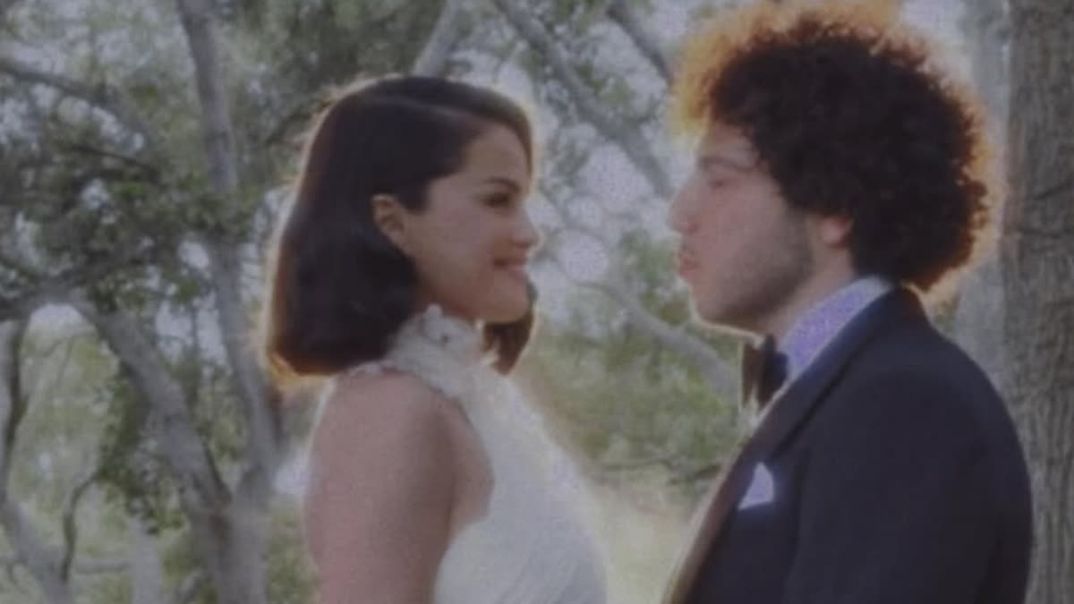 Selena Gomez And Benny Blanco Are Officially Married