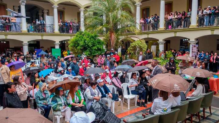 Nariño lanzó CrediPaz, un programa de apoyo a la economía popular