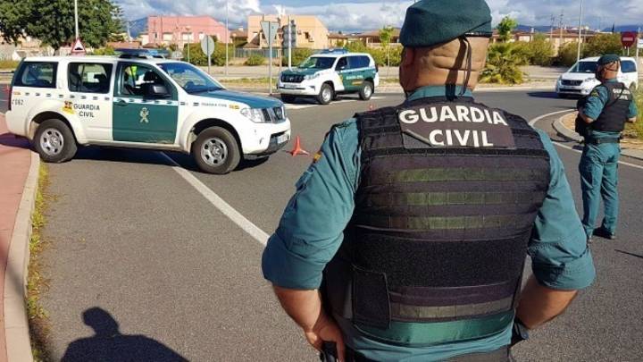 Si no quieres ayudar a delincuentes hazle caso a la Guardia Civil de Albacete