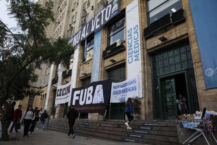 "Esperamos una gran presencia". Clases hasta las 12 y mucha expectativa por la marcha de hoy en las facultades de la UBA
