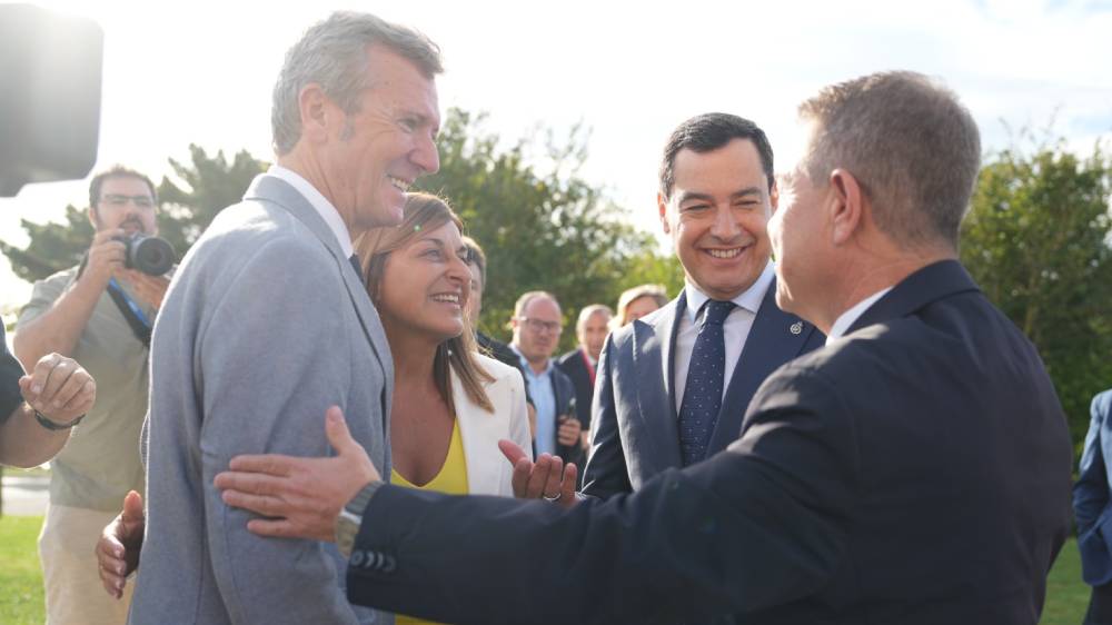 Moreno se reitera en su negativa a la quita de la deuda en Andalucía: «Lo único que necesitamos es financiación»