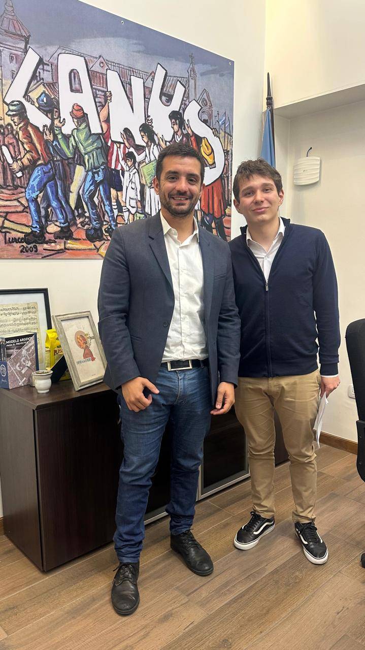 El estudiante Gastón Díaz fue declarado vecino destacado de Lanús
