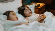 Cómo manejar las mentiras en niños y adolescentes: estrategias prácticas para padres