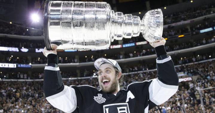 LA Kings captain Kopitar says he will retire