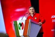 Hospitales llenos, discursos vacíos