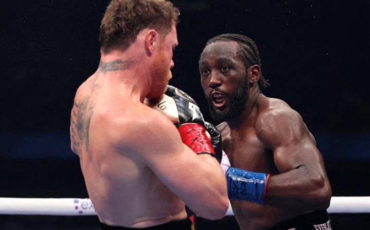 Pierde Canelo Álvarez frente a Terence Crawford