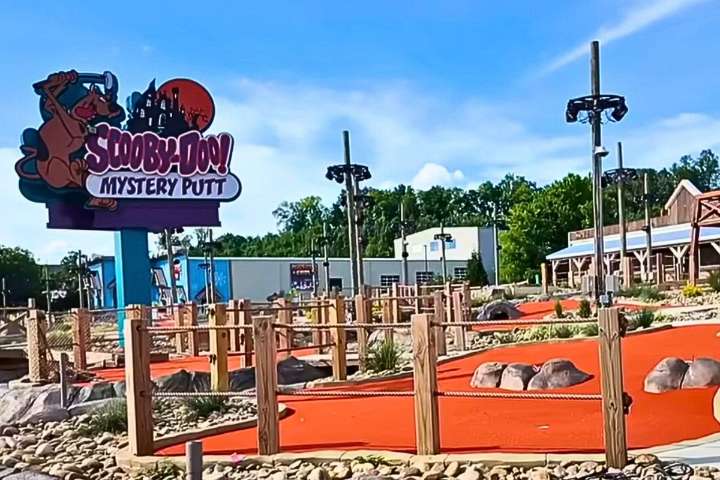 Scooby-Doo Mystery Putt Will Bring Spooky Fun to Pigeon Forge This Fall