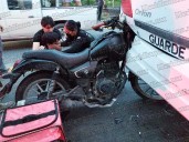 El casco le salvó la vida a joven repartidor