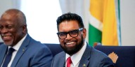 El partido gobernante de Guyana aseguró que obtuvo “una victoria aplastante” en las elecciones generales y regionales