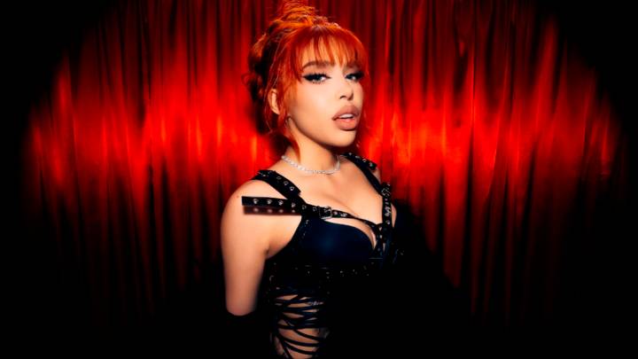 Denuncia Yeri Mua amenazas de muerte y culpa a influencer