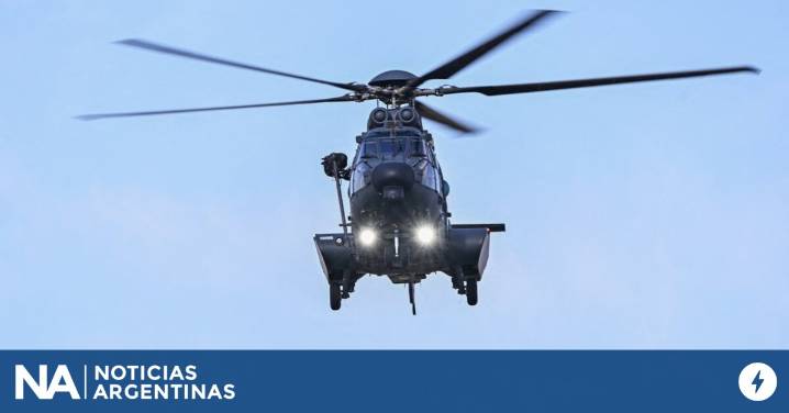 Desaparece un helicóptero con ocho personas a bordo en Indonesia