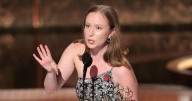 Emmys 2025: HBO's 'Hacks' Star Hannah Einbinder Screams 'F**k ICE, Free Palestine'