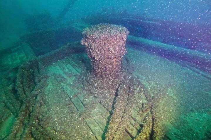 Searchers discover 'ghost ship' that sank in Lake Michigan