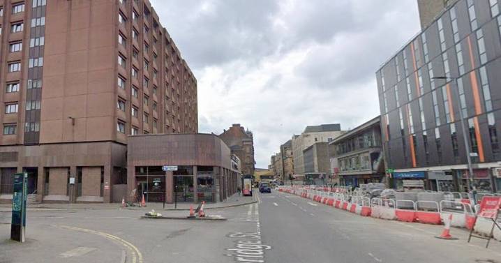 Glasgow road closed after 'multiple people take unwell' as public asked to avoid area