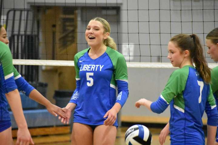 Liberty volleyball wins five set match vs. Edmonds
