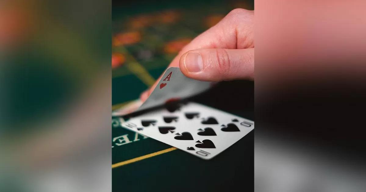 Mesas de blackjack en línea: Detalles que muchos jugadores no tienen en cuenta y son cruciales