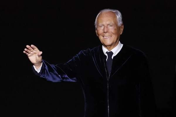 Murió el diseñador Giorgio Armani