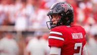 Texas Tech QB Behren Morton avoids serious injury after hard hit to neck