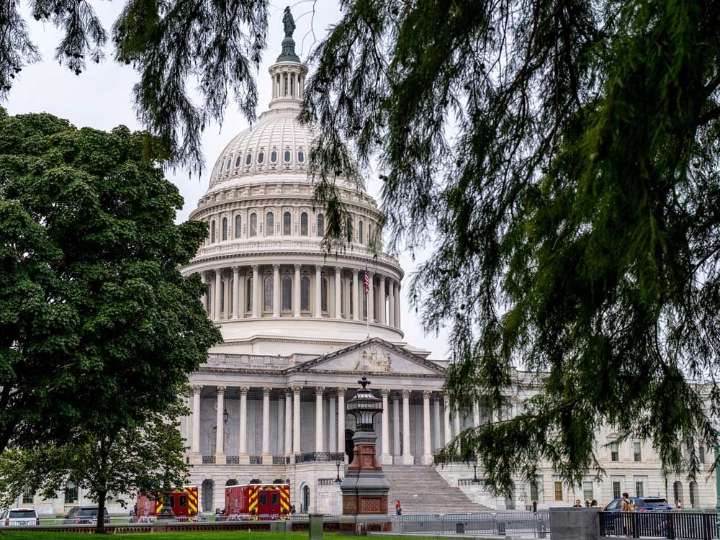 U.S. government on brink of first shutdown in almost 7 years